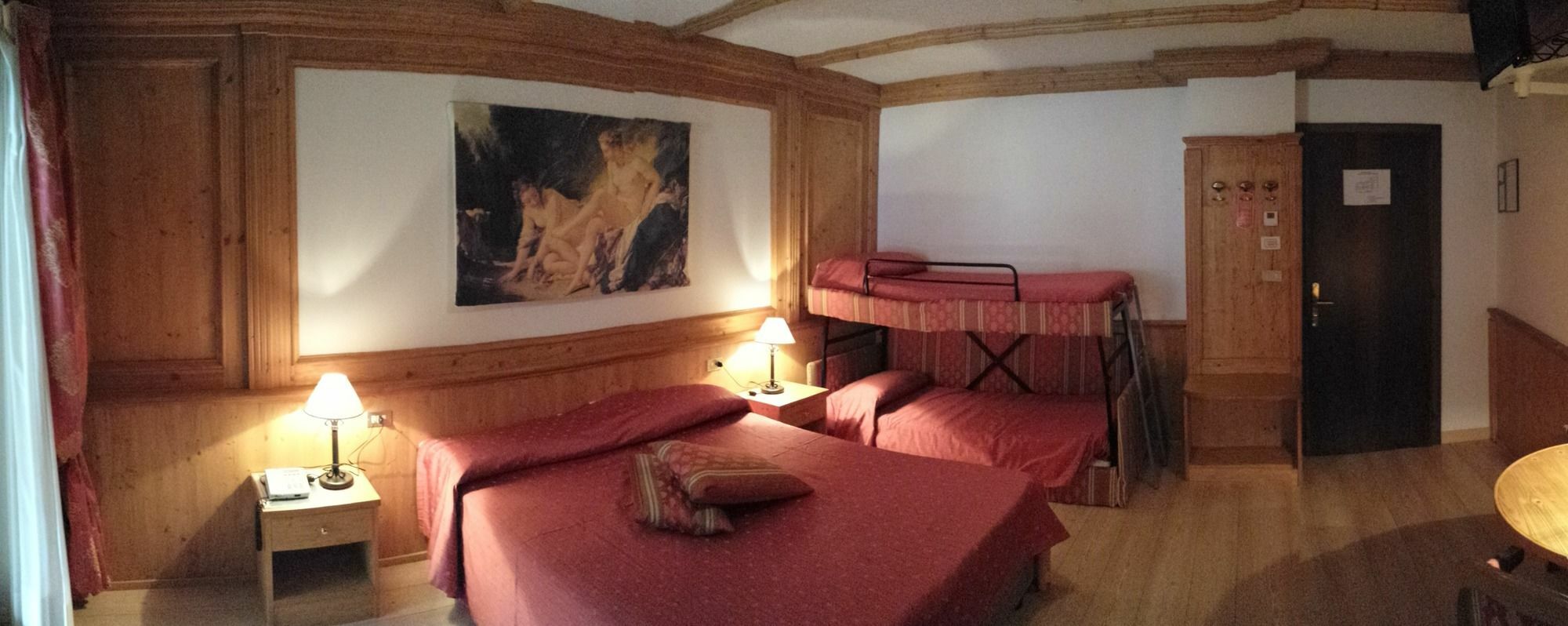 Hotel Corona 平佐洛 外观 照片